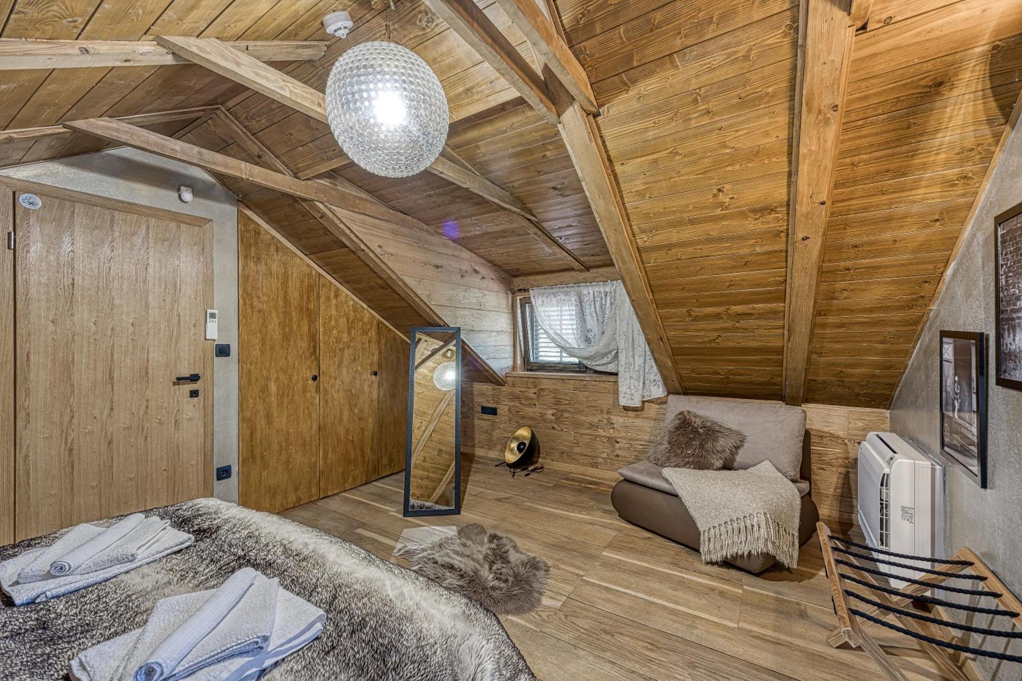 Zagreb, Kuca Za Odmor Swan River Holiday House Lasinja Экстерьер фото